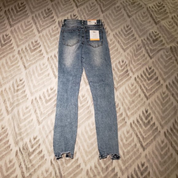CALI Ultra High Rise Skinny Jeans for Women Size 0 - Picture 3 of 3